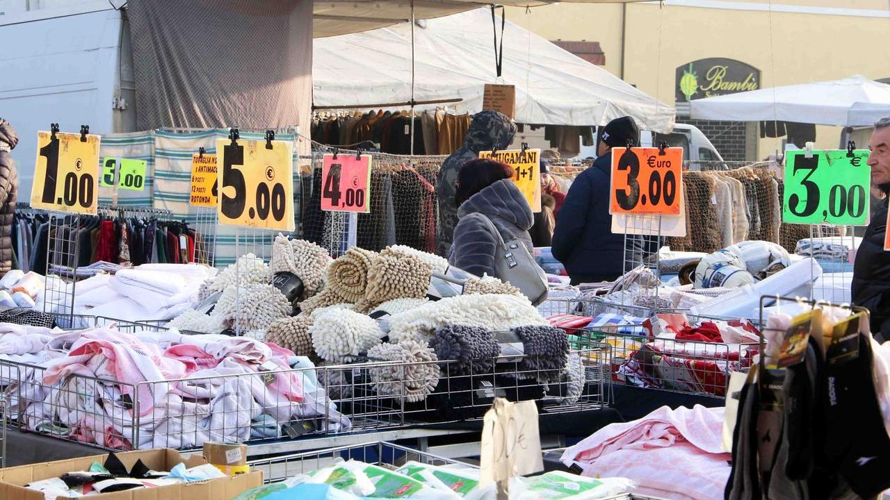 Mercato del lunedì a Ferrara, arriva la proposta degli ambulanti: perché il Kennedy sarebbe quella giusta