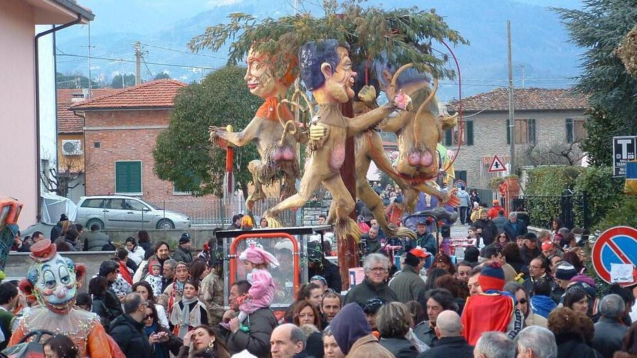I carri tornano a sfilare, Veneri è pronta a celebrare il carnevale