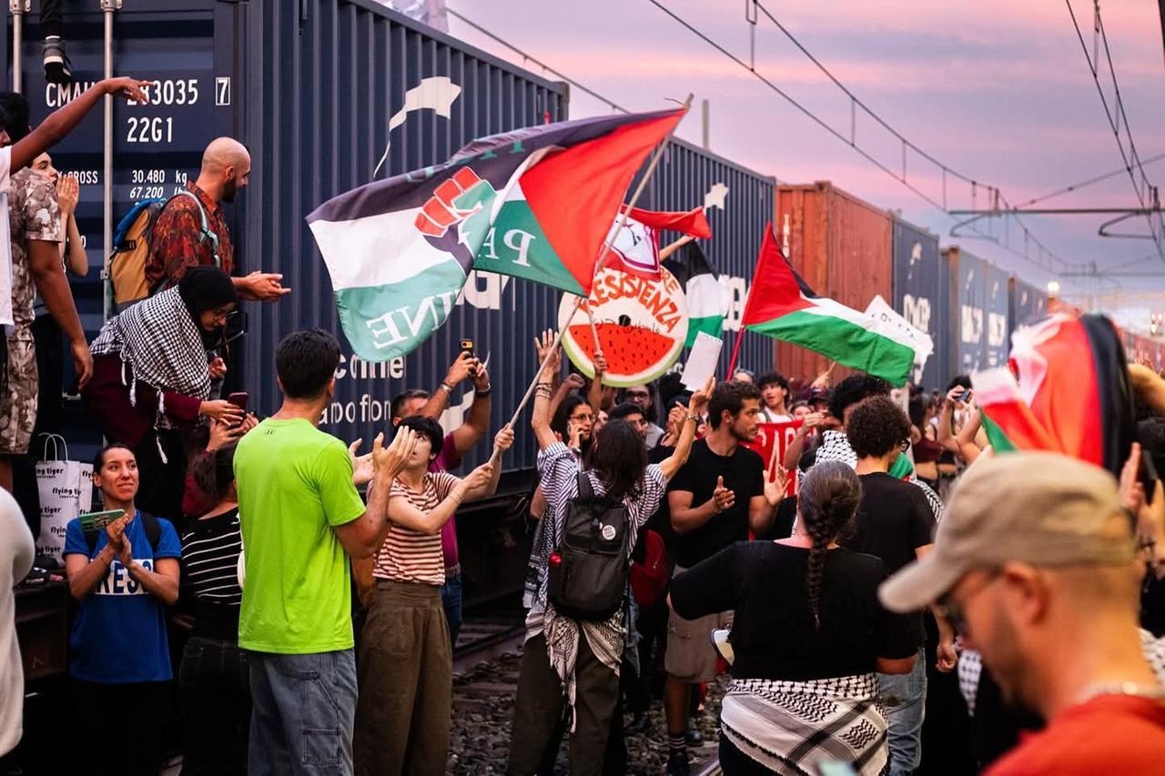 Manifestazione per Gaza: 20 attivisti denunciati per aver bloccato la stazione