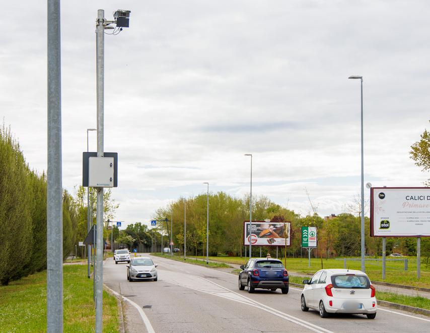 Ferrara, autovelox legge male la targa e arriva la multa per un’auto rottamata