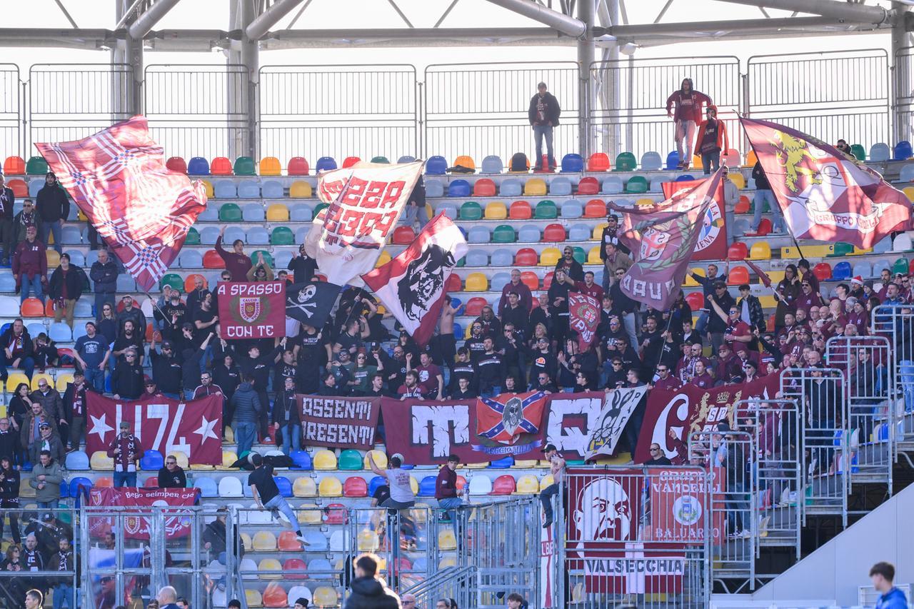 Frosinone-Reggiana live: diretta testuale e aggiornamenti in tempo reale