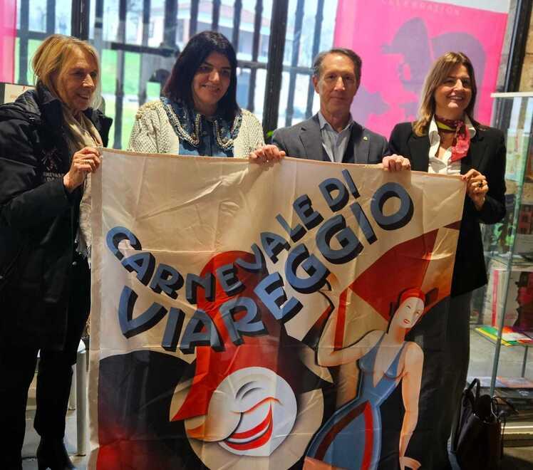 Lucca, maschere, balli e cartapesta in città: si parte oggi con l’Eurocarnevale 