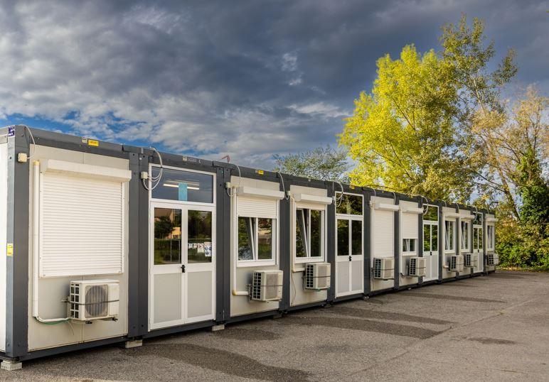 Cercare case sfitte nelle frazioni di Ferrara e non disdegnare i moduli abitativi