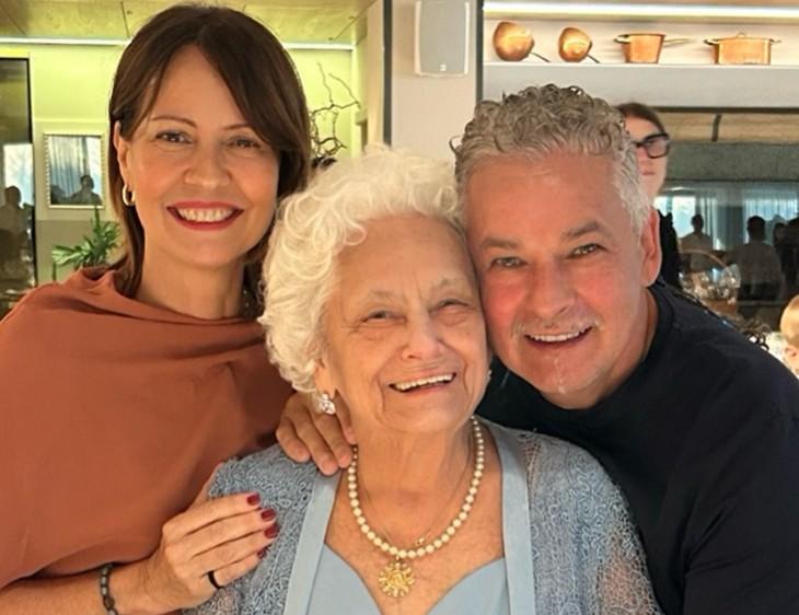 Roby Baggio, morta la madre Matilde Reginato. Il saluto del campione: «Il tuo amore mi ha dato la forza di scuotere l’Universo»