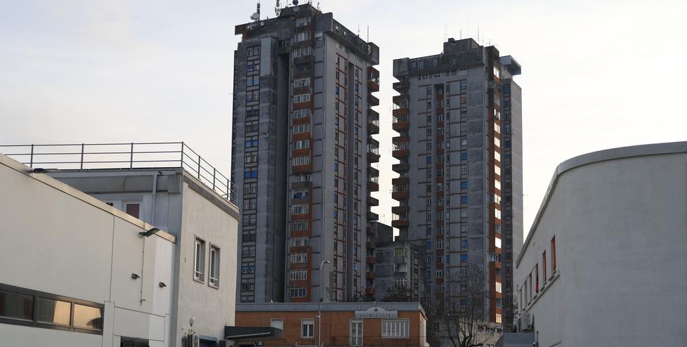 Ferrara, il Grattacielo inagibile e i mutui: la sospensione non è scontata