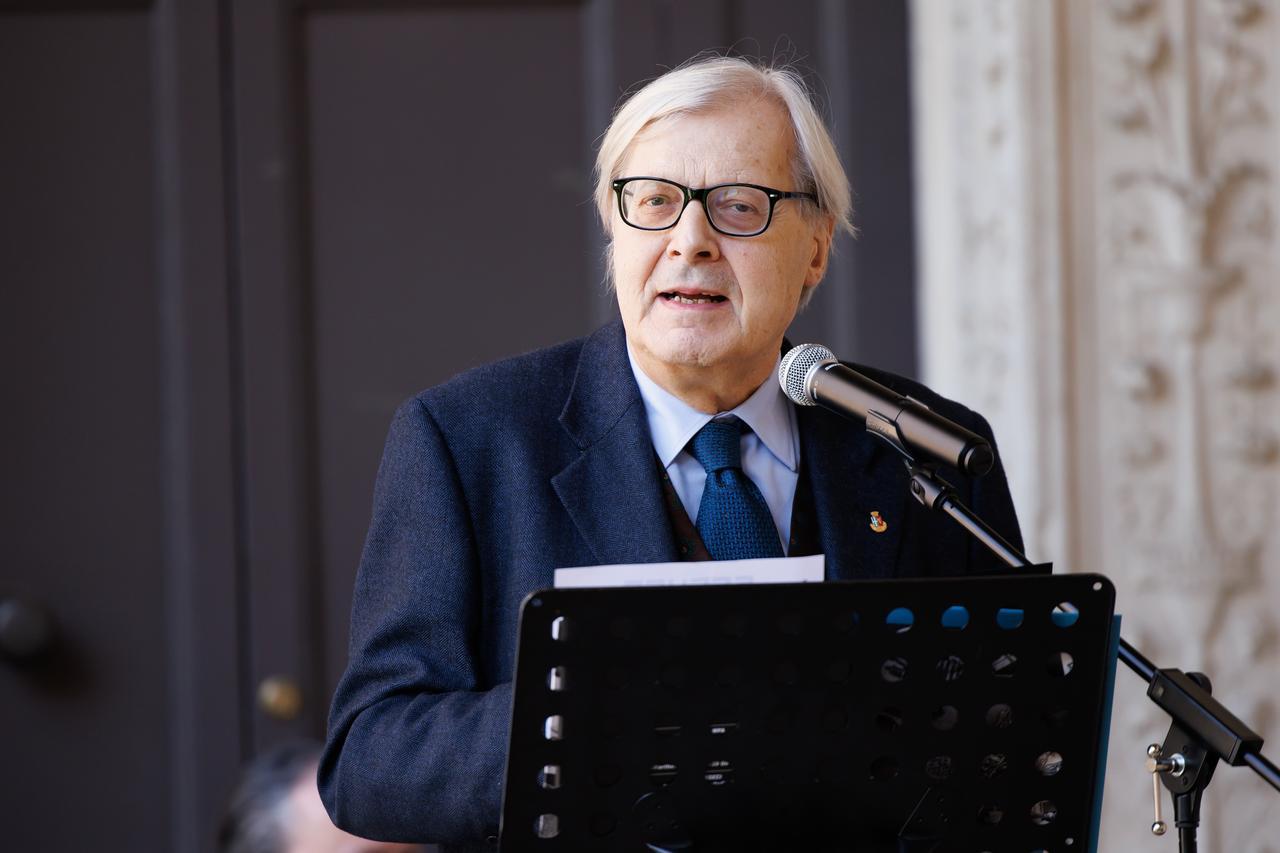 Udienza a Roma per la perizia sullo stato di salute di Vittorio Sgarbi