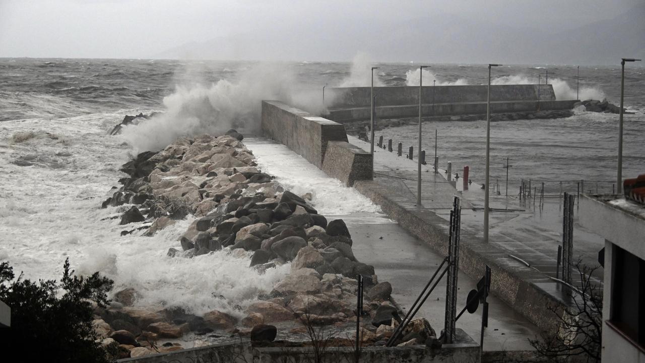 Maltempo, non c’è tregua: prorogata l’allerta sino a domani in tutta l’isola