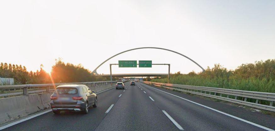 Autostrada A1, chiude il tratto tra Reggio Emilia e l’allacciamento A22: gli itinerari alternativi