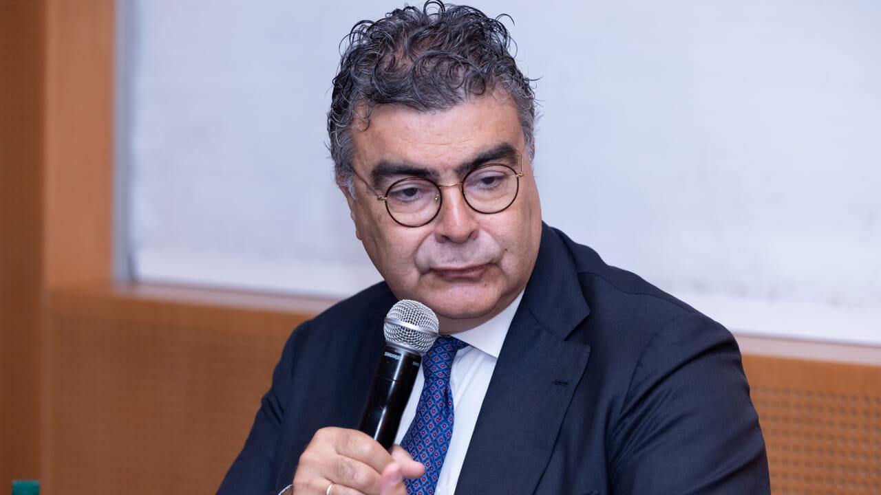 Emanuele Fiano: «L’antisemitismo torna a crescere: segnale grave per la democrazia»