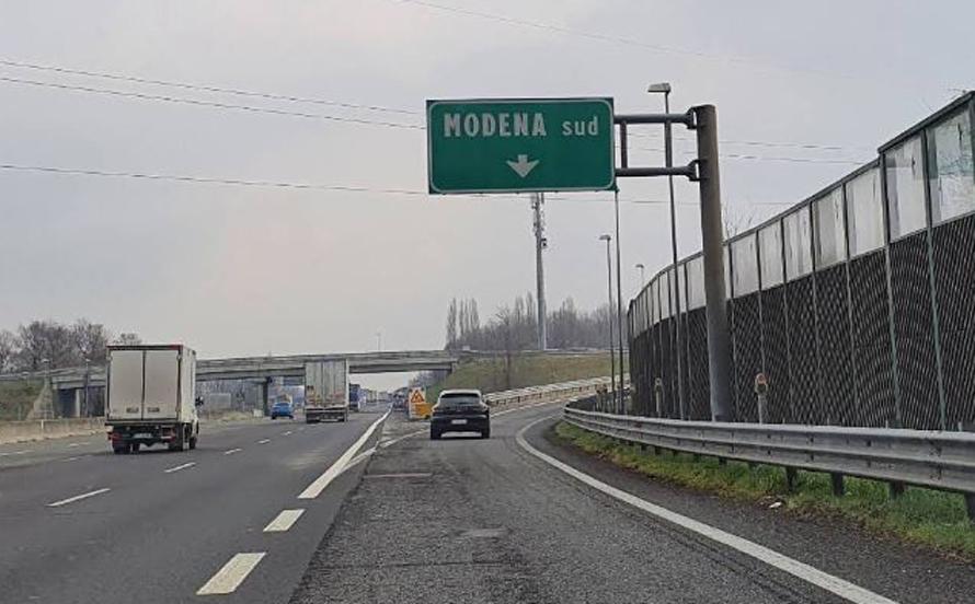 Autostrada A1, chiuso il tratto da Modena Sud a Modena Nord: altri lavori in arrivo