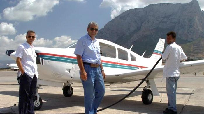 Addio al pilota Umberto Catellani. Gli allievi: «Ci ha insegnato tanto»