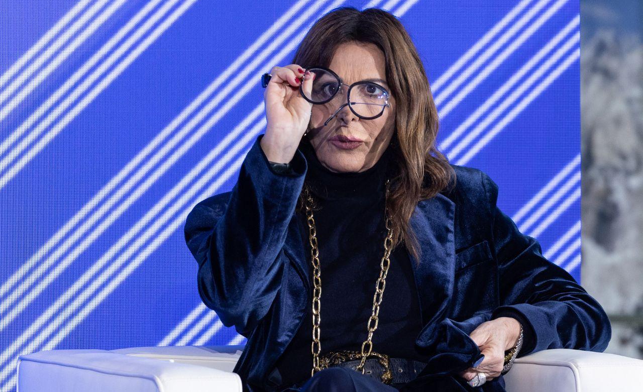 
	La ministra Santanch&eacute;

