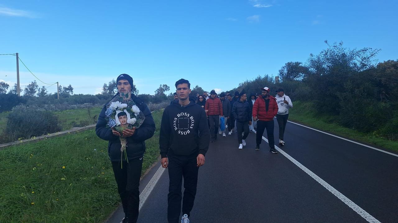 Sorso, fermate fantasma sulla Statale 200: 5 anni di rimpalli dietro la morte del ragazzo di 23 anni