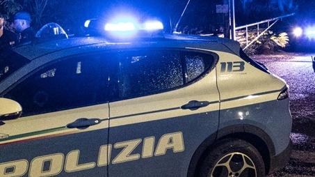 Segue e aggredisce una donna con le forbici per rapinarla: un arresto a Sassari