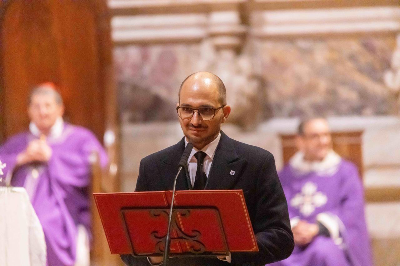 
	Giuseppe Commisso durante la messa in Duomo a Firenze dedicata al padre

