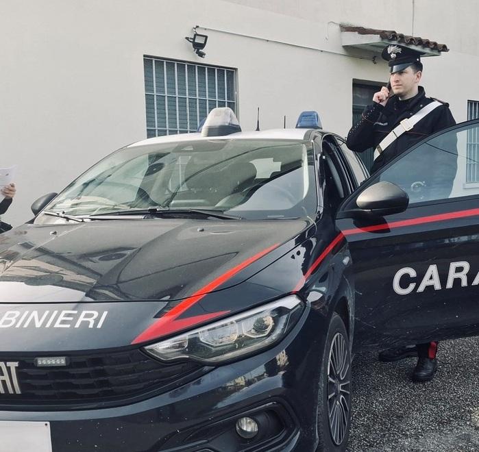 Entra in casa della ex moglie, arrestato a Ferrara