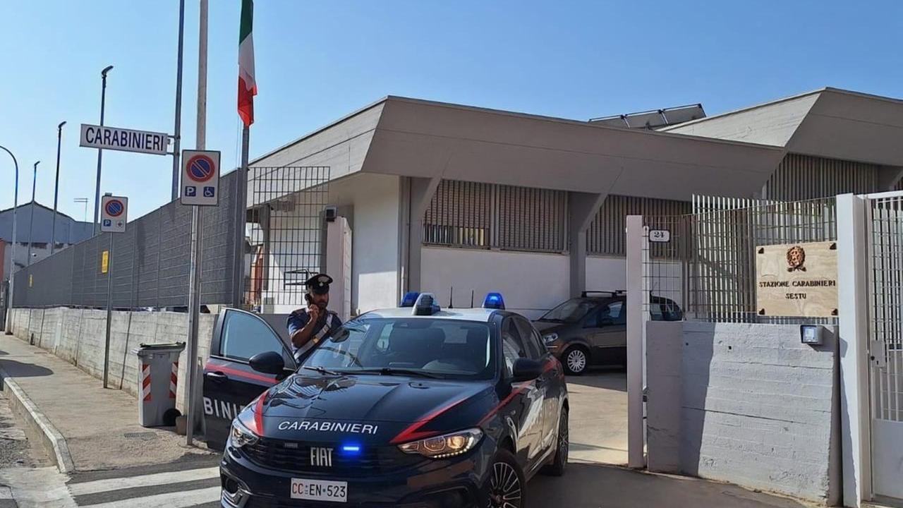 Minacce e ripetute richieste di denaro dopo l’incidente stradale: in tre finiscono in carcere