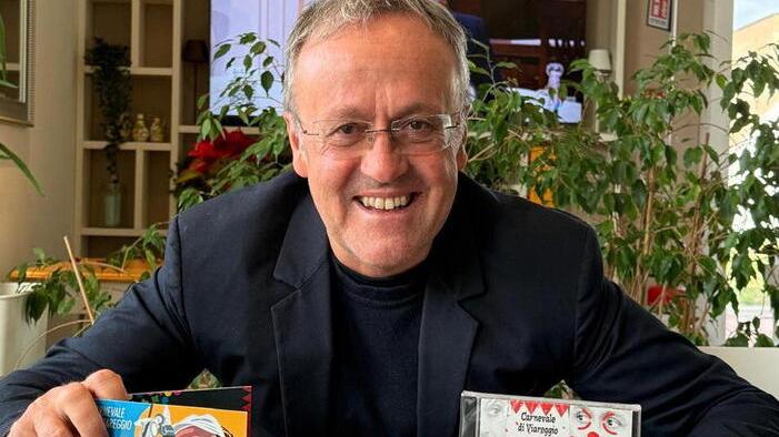 Il cantautore Gianluca Domenici: suoi alcuni dei più popolari brani del Carnevale di Viareggio