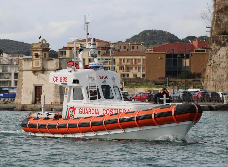 Un intervento della guardia costiera
