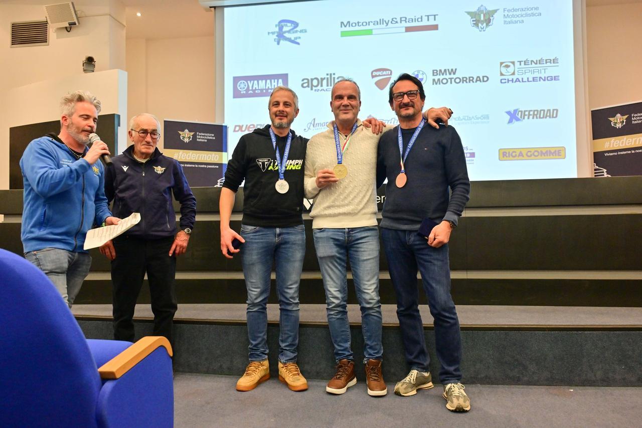 
	Al centro Fabrizio &ldquo;Piedone&rdquo; Giovanardi, 59enne sassolese campione di auto e moto

