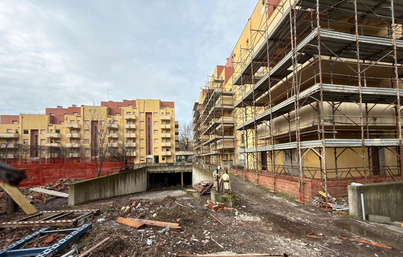 
	I lavori al condominio "I Gerani"

