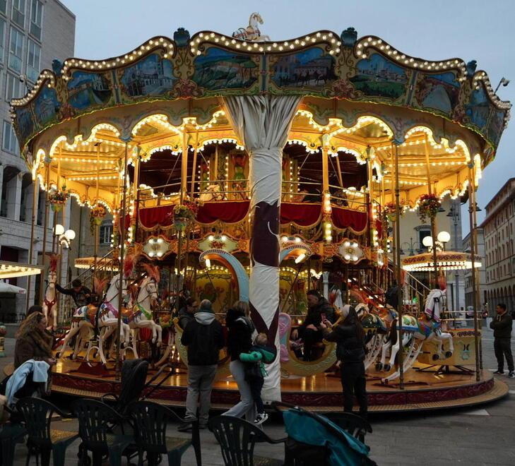 Giostrai da generazioni: a Livorno arrivano i cavalli dei Vassallo<br type="_moz" />
