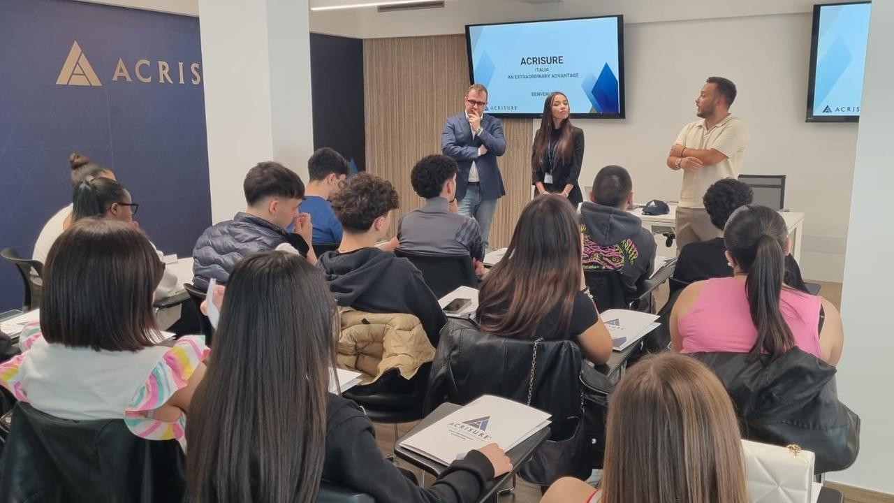 Acrisure: la legalità si spiega a scuola per formare cittadini migliori