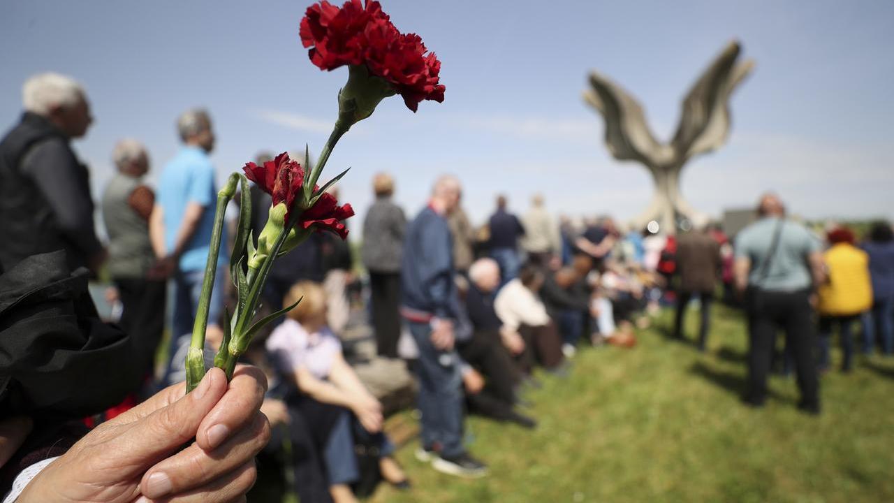Una ferita che deve restare aperta