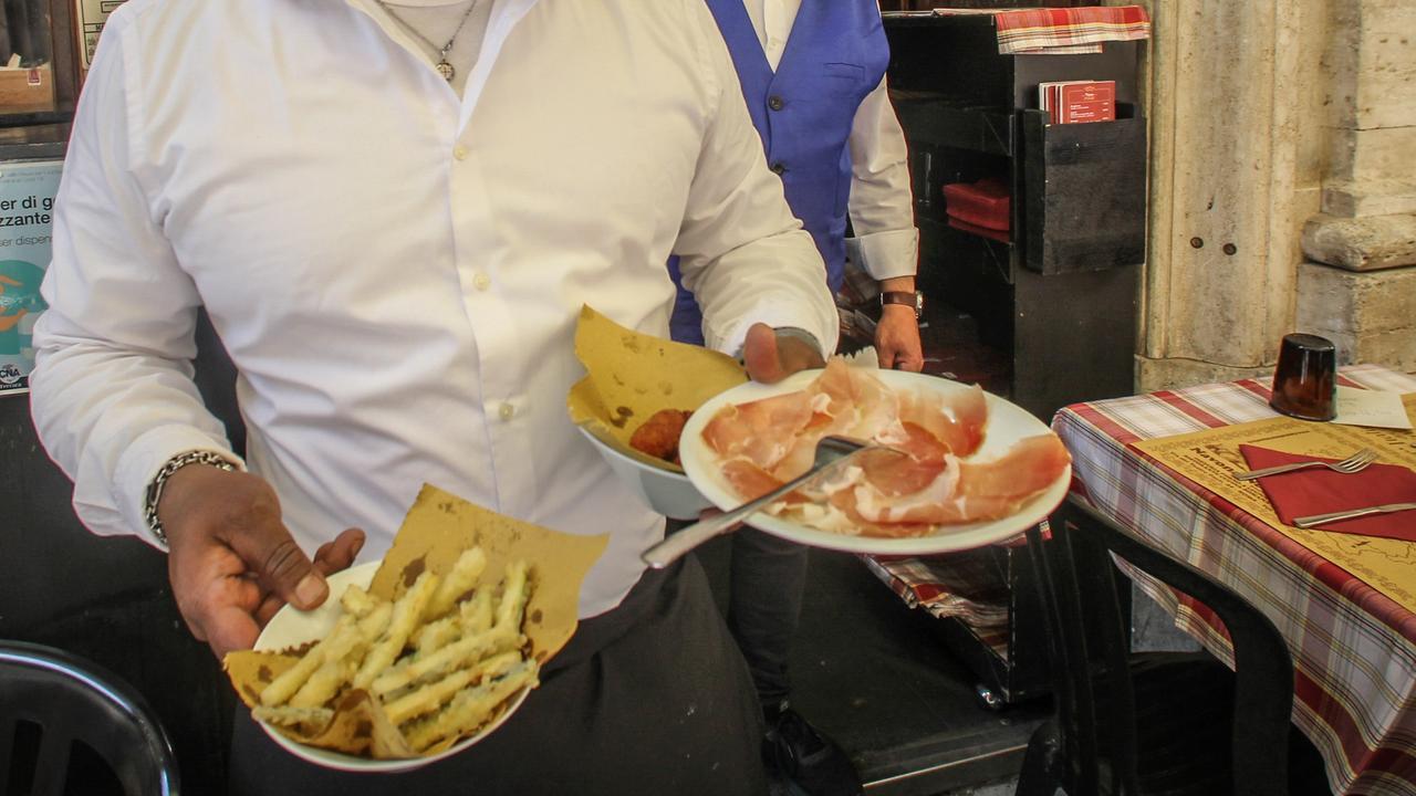 A chi spetta il bonus turismo 2026? Regole e requisiti per ottenerlo in busta paga