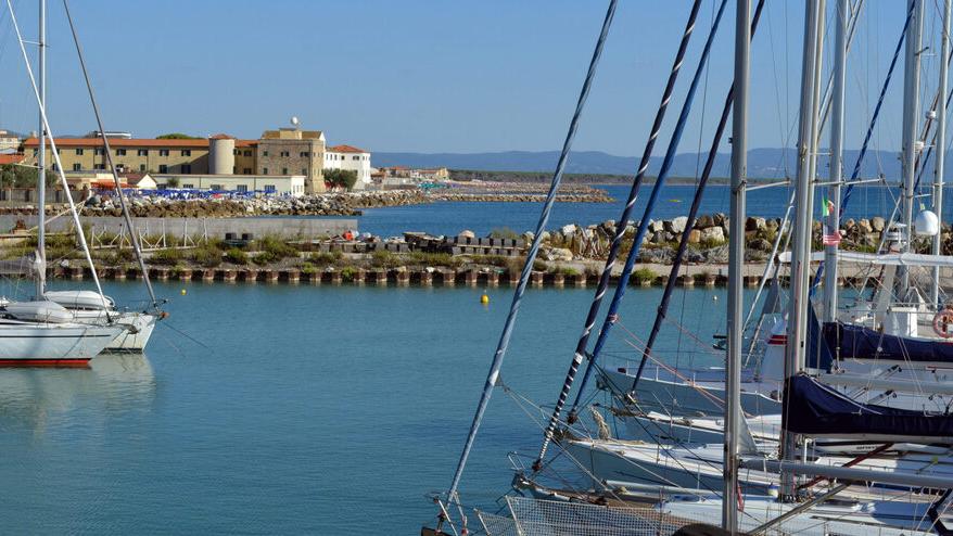 Porto di Cecina, disdetti i preliminari per quasi 150 posti barca
