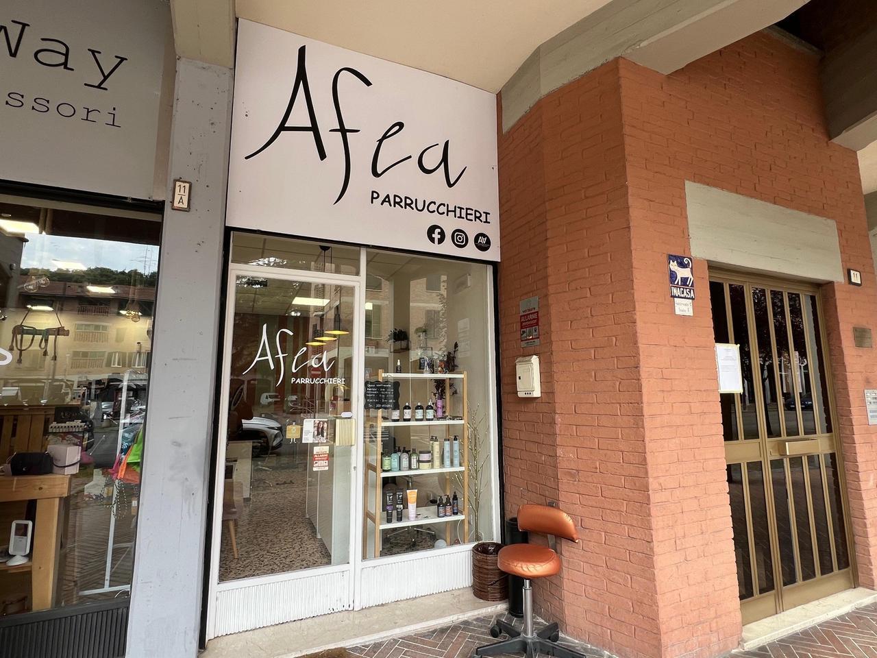 Taglio e piega gratis da Afea Parrucchieri per chi dona i capelli agli ustionati di Crans-Montana