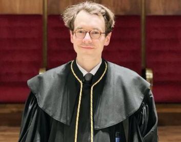 Il prof che sfida il sondaggio Azione studentesca: «Io di sinistra, schedatemi pure»