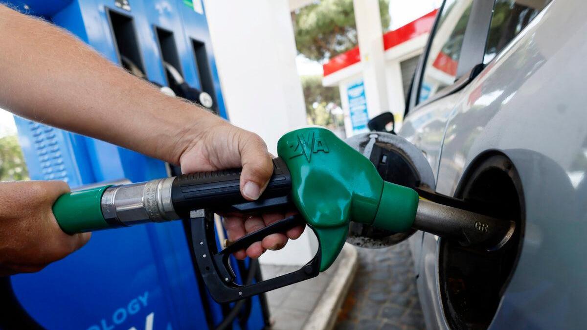 Gasolio, aumentano le accise e i prezzi sono anomali: a Carpi e Sassuolo i maggiori rincari