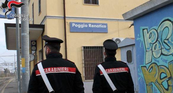 Offese e sputi al capotreno, denunciati due adolescenti a Poggio Renatico