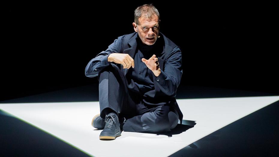 Massini protagonista a Ferrara con “Mein Kampf”