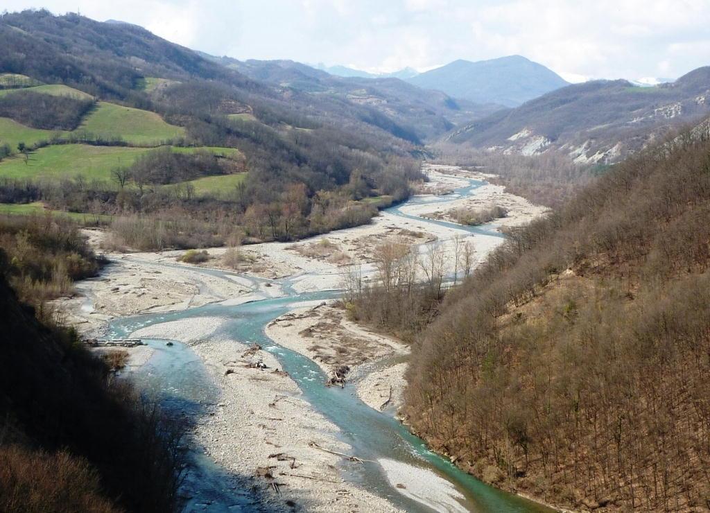 Diga di Vetto, l’altolà dei geologi: «Rischi elevati senza nuovi studi»