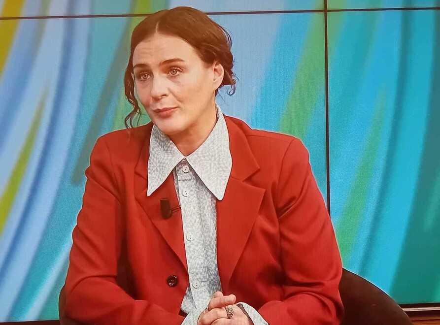 Emma Morton, la confessione choc della cantante ex di “X Factor”: «Abusata per anni da un insegnante»