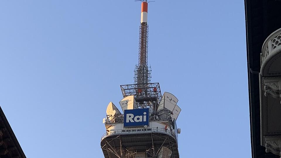 Canone Rai, ultimi giorni per chiedere l’esenzione: chi ha diritto e come fare