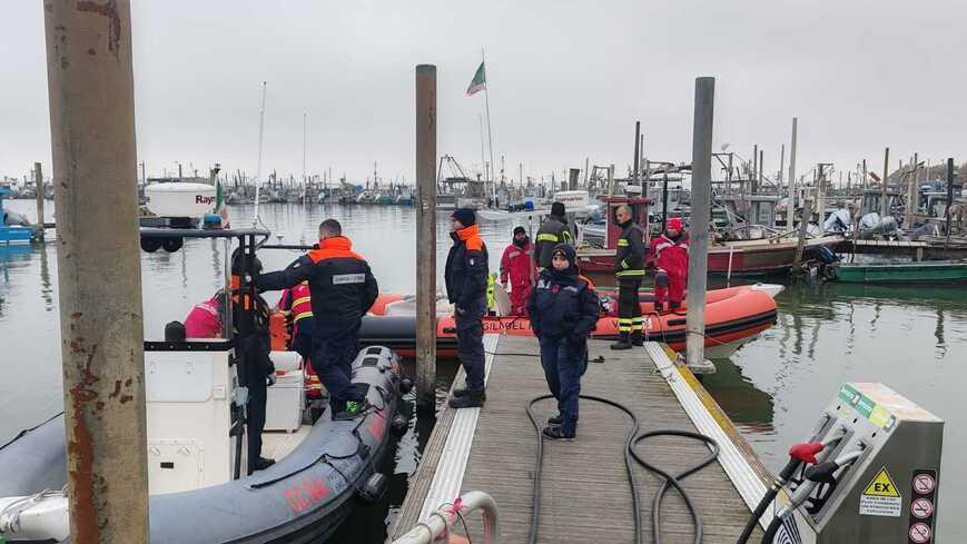 Disperso a Gorino, i vigili del fuoco sospendono le ricerche in mare