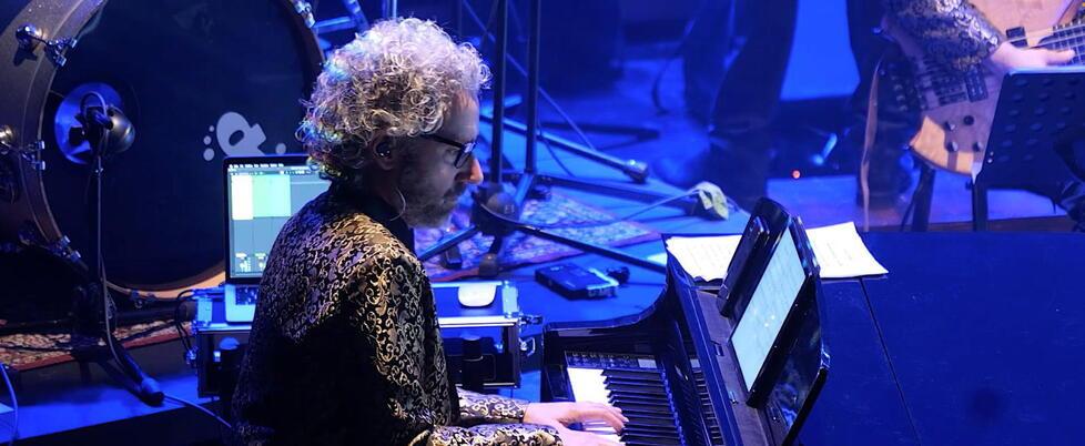 Da Livorno a Venezia, il pianista labronico che strega anche il Festival del Cinema