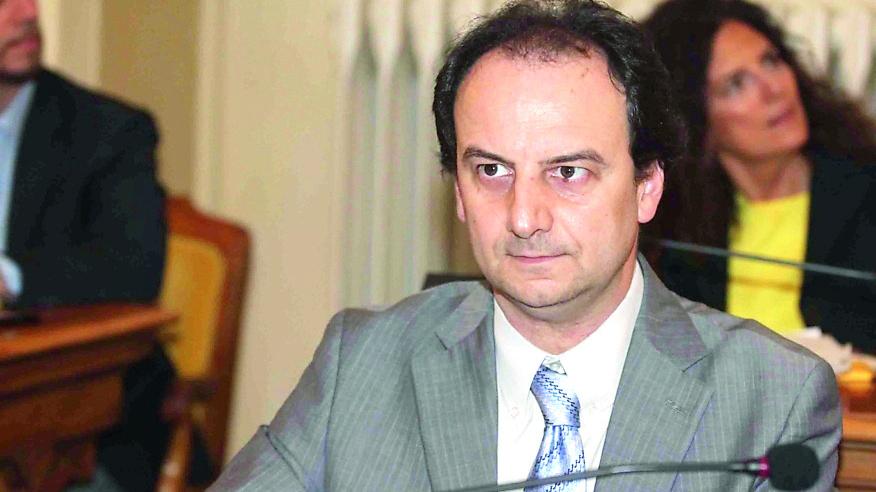 Reggio Emilia, scoppia il caso Cantergiani: perché le opposizioni fanno fronte comune contro l'ex capogruppo Pd