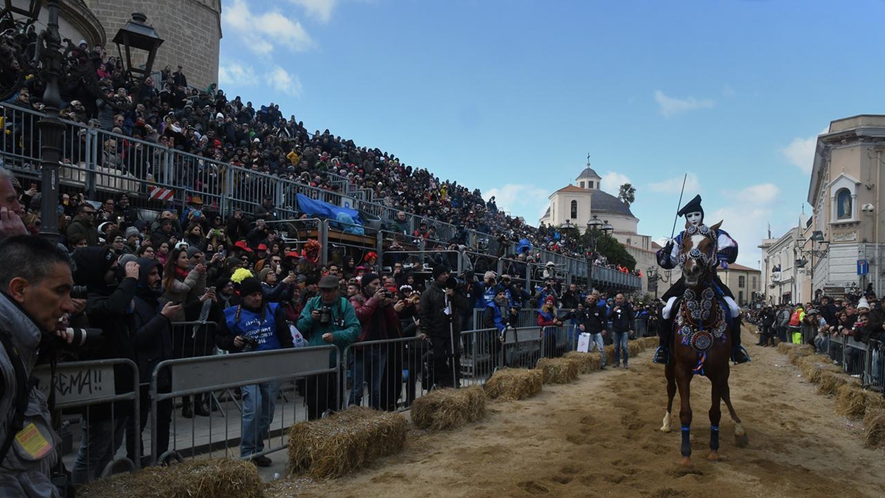 In vendita i biglietti della Sartiglia: ecco dove e come acquistarli e i prezzi