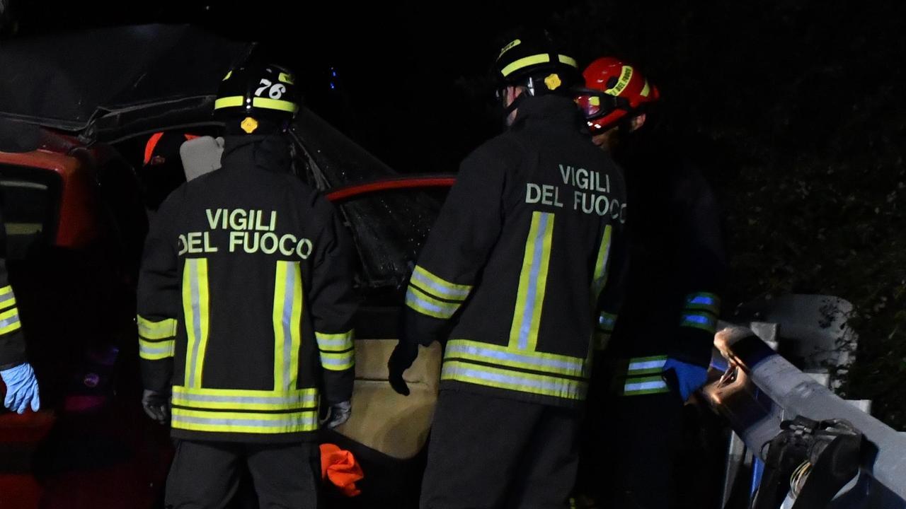 Sassari, il guardrail si infilza nel suv: conducente vivo per miracolo