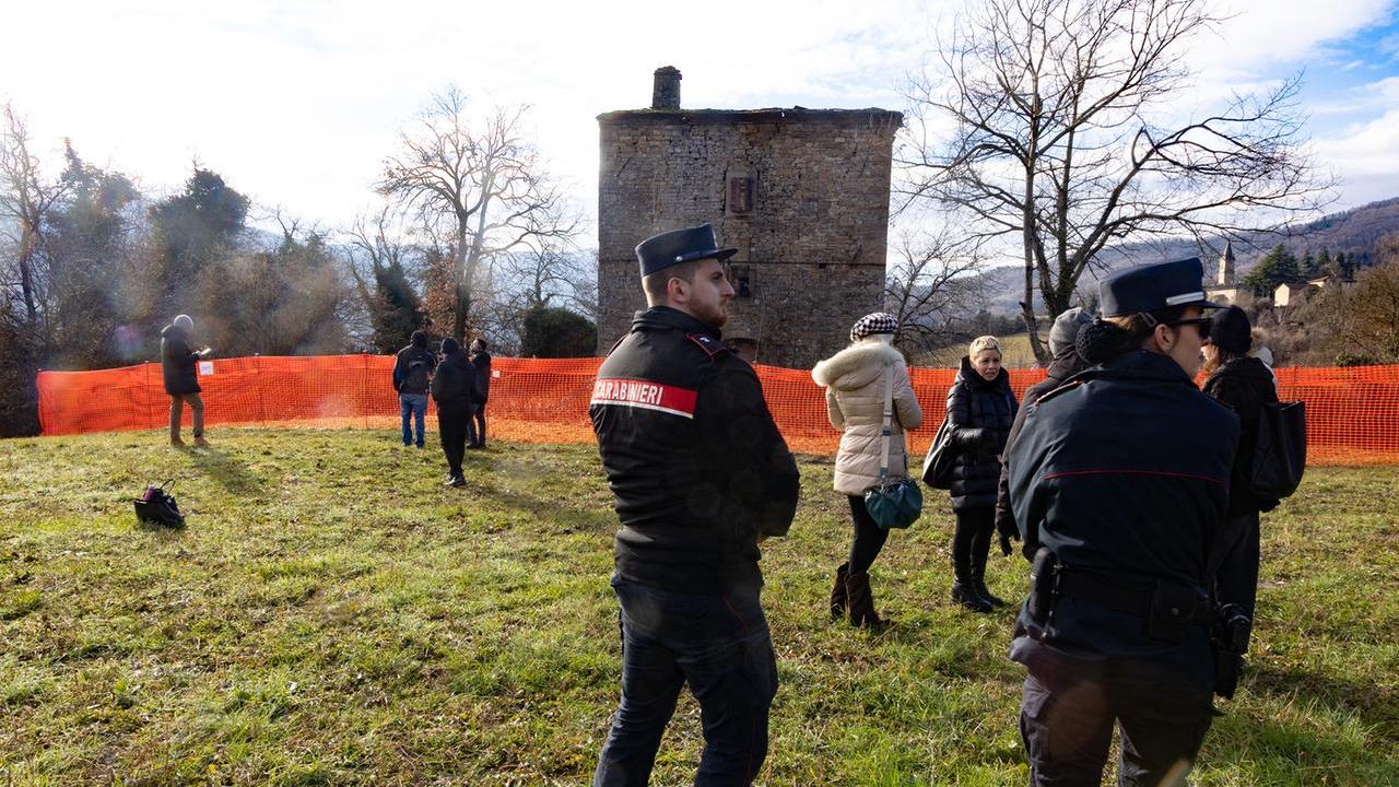 Il sopralluogo alla torre di Pignone a Vitriola