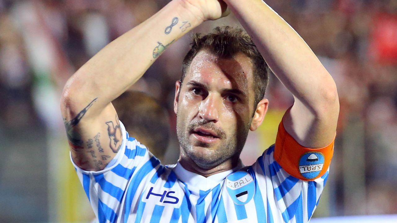 Il giocatore con la maglia della Spal