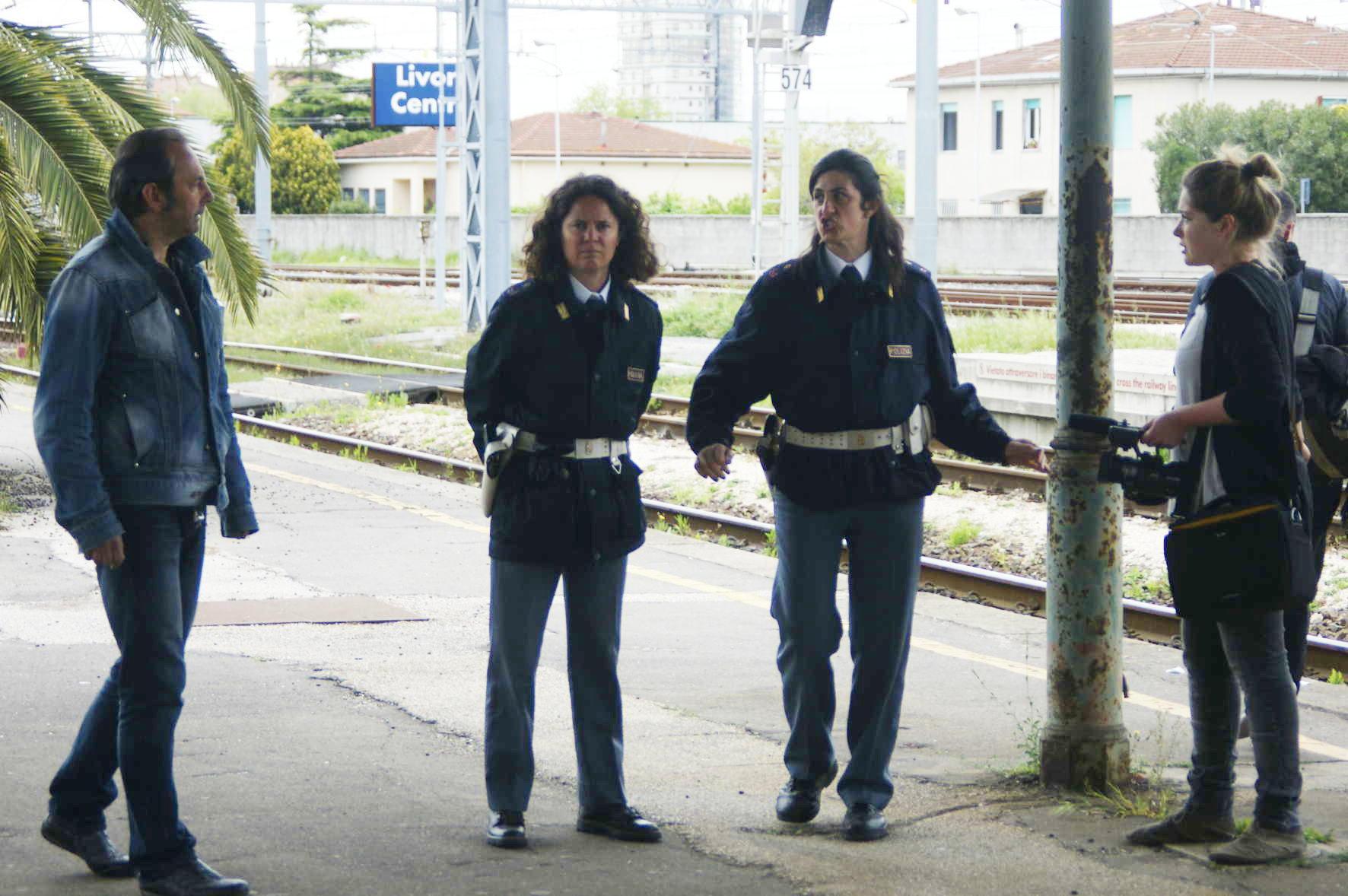 Agenti della polizia ferroviaria in stazione (foto d'archivio)