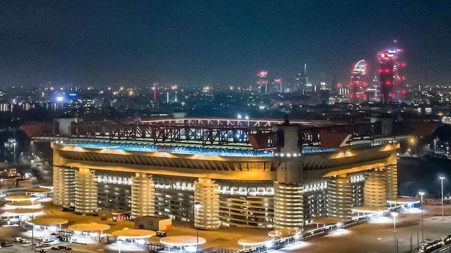 Luci a San Siro... per la cerimonia: da Milano il via ai Giochi olimpici invernali