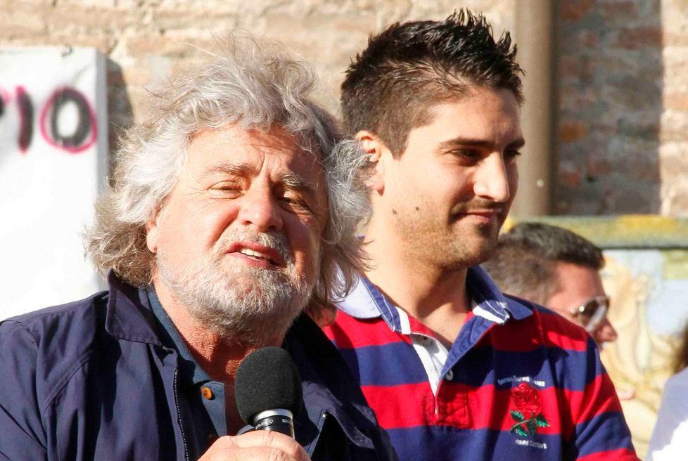 «Facile giudicare chi amministra». Grilli contro grilli 