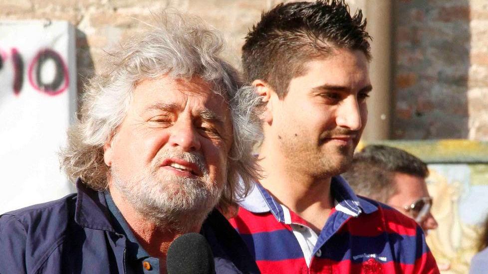 «Facile giudicare chi amministra». Grilli contro grilli