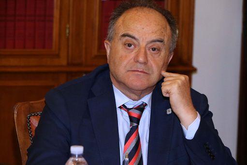 Il Nomadincontro vola ancora alto: a Gratteri il premio Augusto Daolio